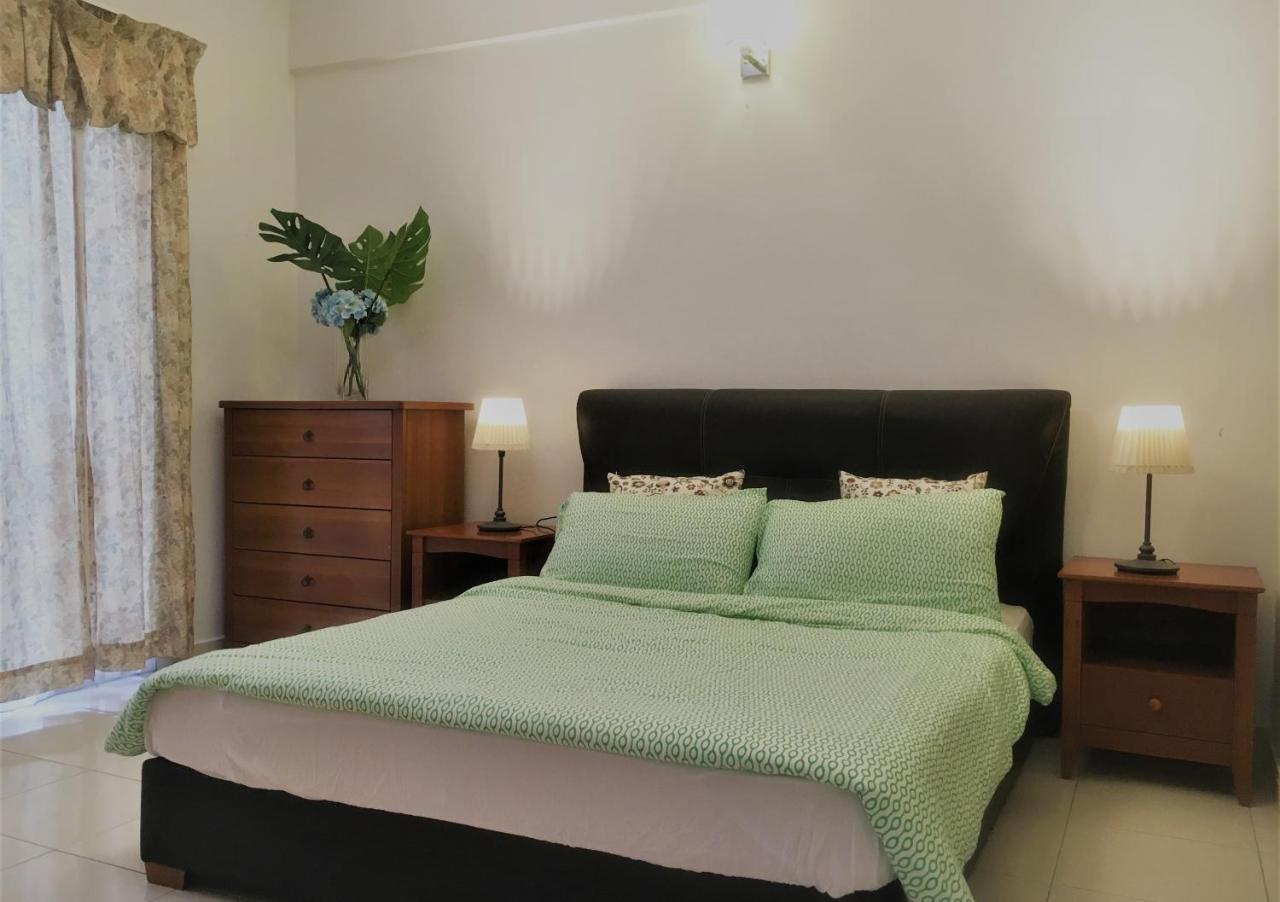 Klcc Dorm Hostel Kuala Lumpur Phòng bức ảnh